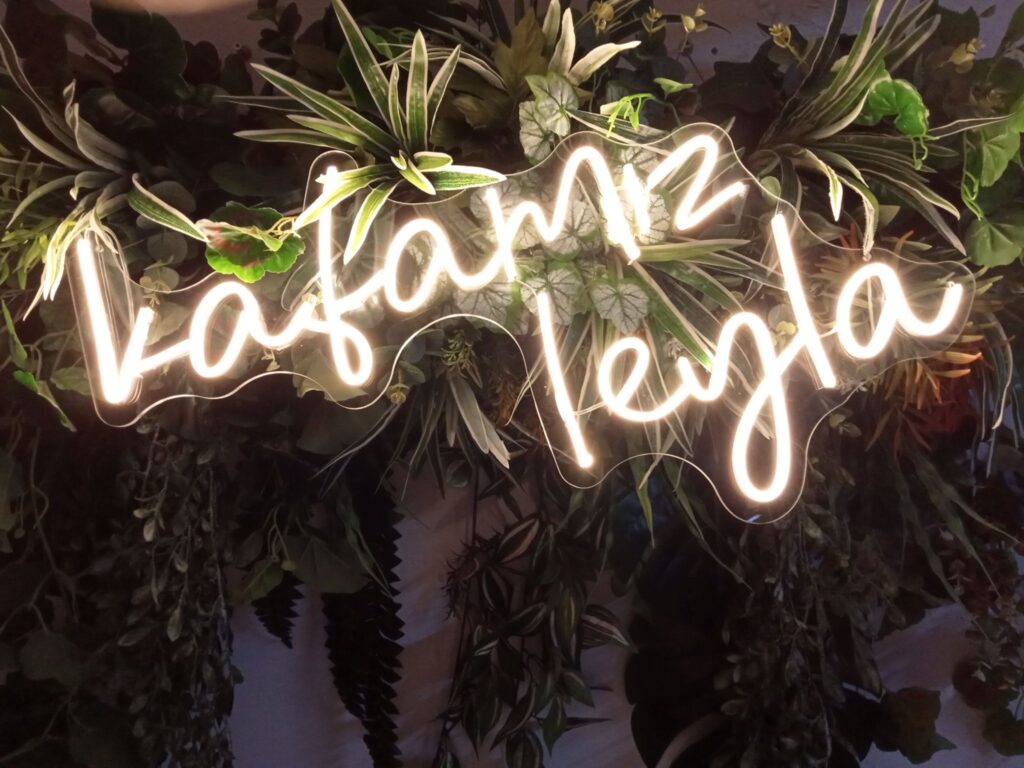 kafe restoran neonled çalışmaları izmir istanbul neon (103)