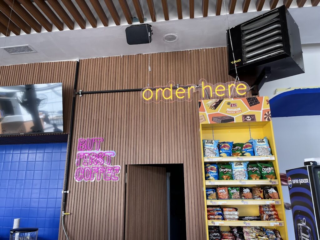 kafe restoran neonled çalışmaları izmir istanbul neon (108)