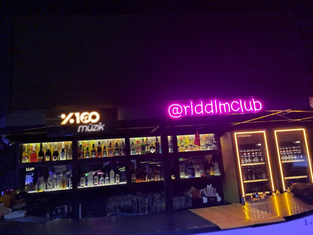 kafe restoran neonled çalışmaları izmir istanbul neon (55)